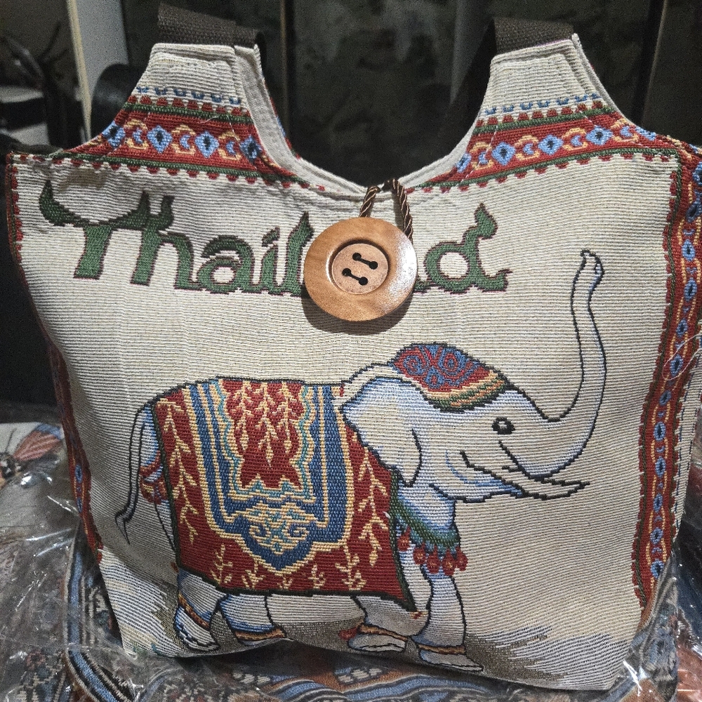 (Various Colors)ELEPHANT tapestry/embrodiered Tote/Crossbody Bag NWT🐘